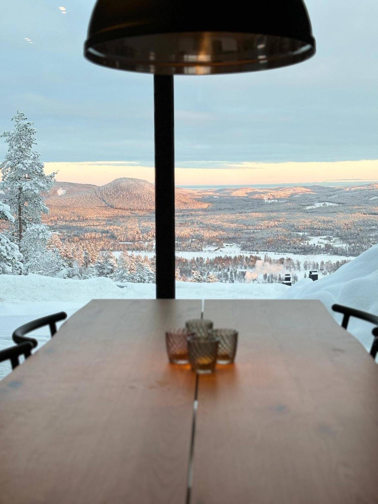 Toppvillan - Ski In - Ski Out - 200 M Till Toppen Och Cykelleder Järvsö Kültér fotó